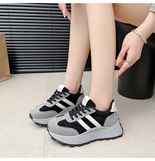 Black, White And Grey Three-Color Splicing Thick Flat Shoes Autumn And Winter Women Soft Sole Comfortable Outdoor Sports Shoes Black, White And Grey Three-Color Splicing Thick Flat Shoes Autumn And Winter Women Soft Sole Comfortable Outdoor Sports Shoes